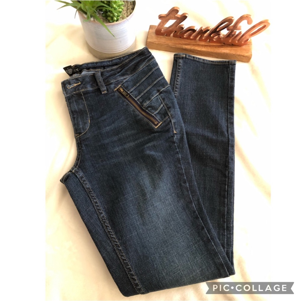 ❤️SALE❤️✨🆕✨A.N.A Women’s Jeans - Picture 2 of 3
